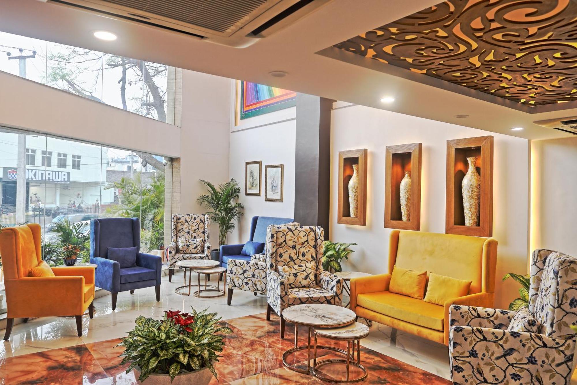 Hotel Oxmo Delhi Airport With Free Airport Transsfer Ню Делхи Екстериор снимка