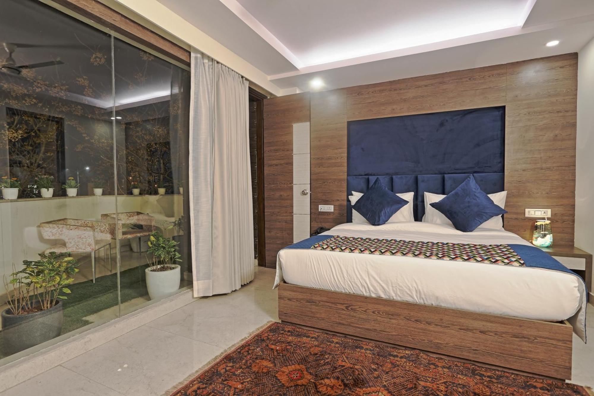 Hotel Oxmo Delhi Airport With Free Airport Transsfer Ню Делхи Екстериор снимка