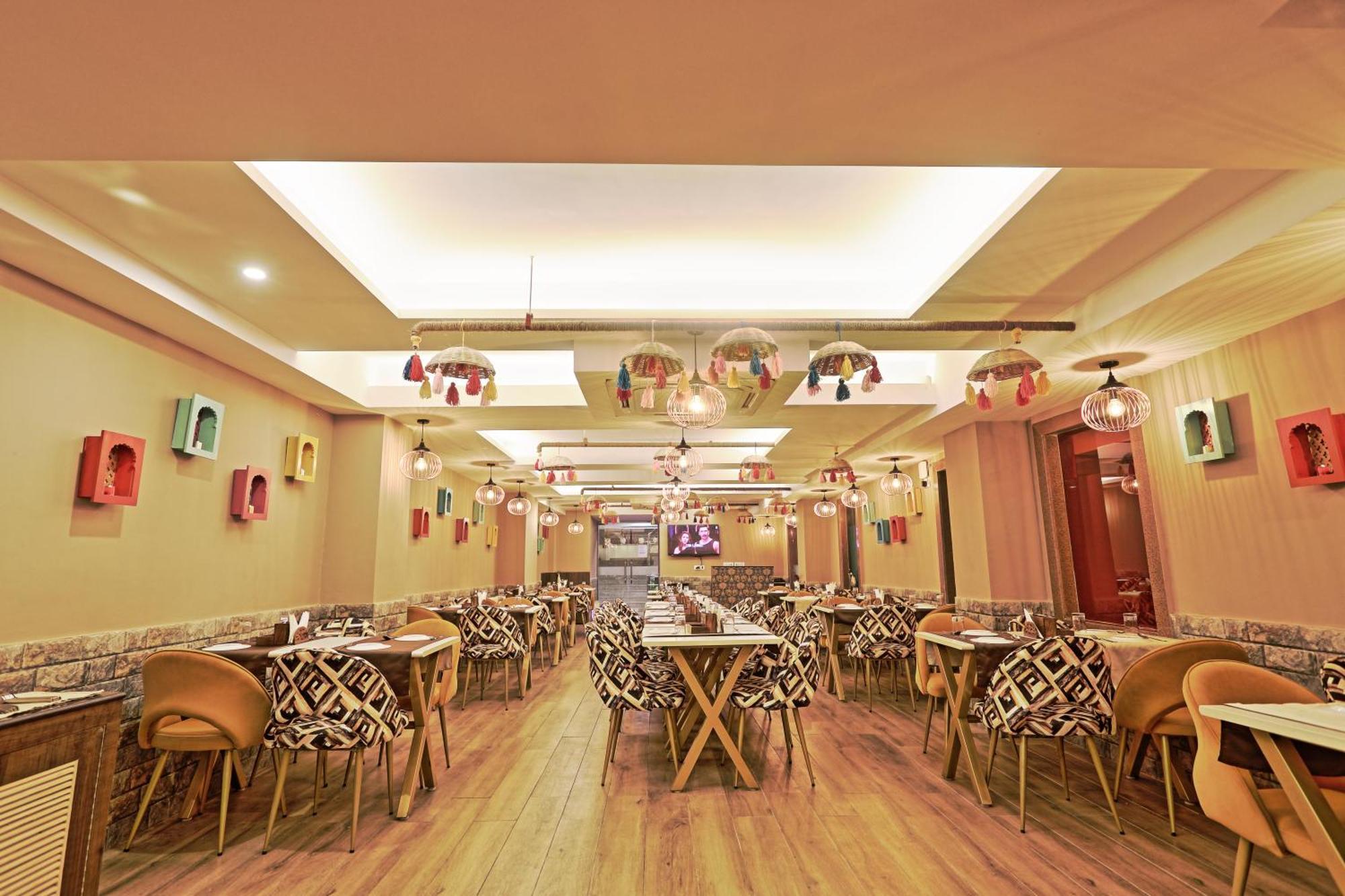 Hotel Oxmo Delhi Airport With Free Airport Transsfer Ню Делхи Екстериор снимка