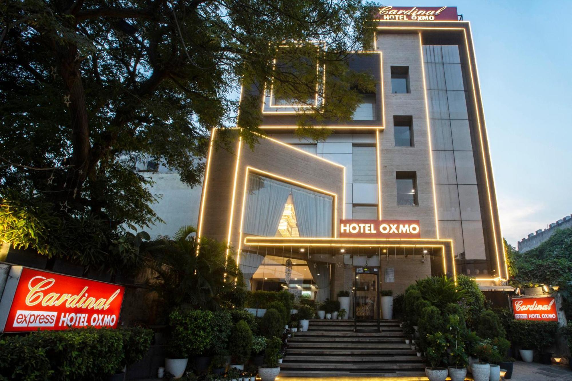 Hotel Oxmo Delhi Airport With Free Airport Transsfer Ню Делхи Екстериор снимка