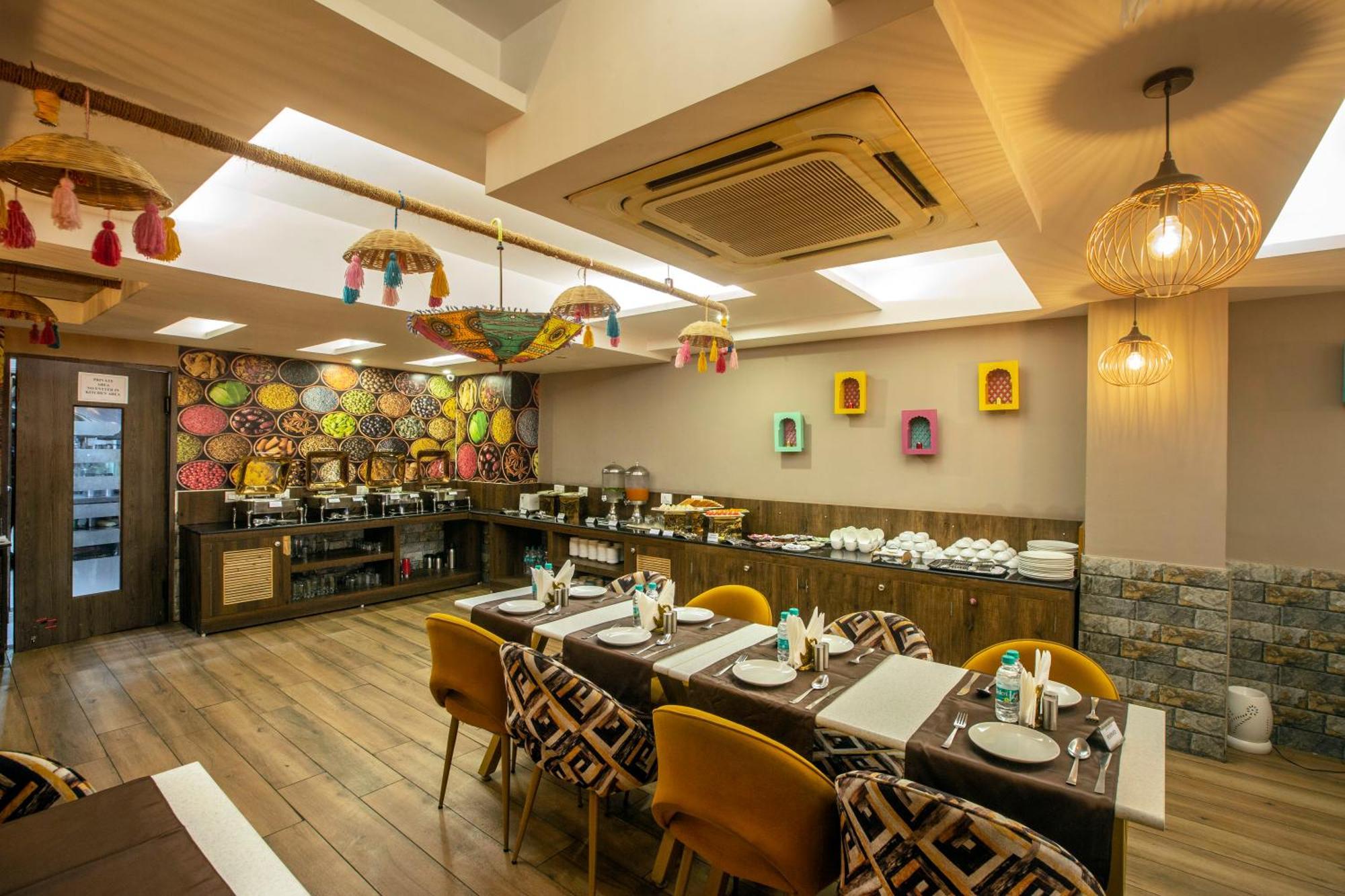 Hotel Oxmo Delhi Airport With Free Airport Transsfer Ню Делхи Екстериор снимка