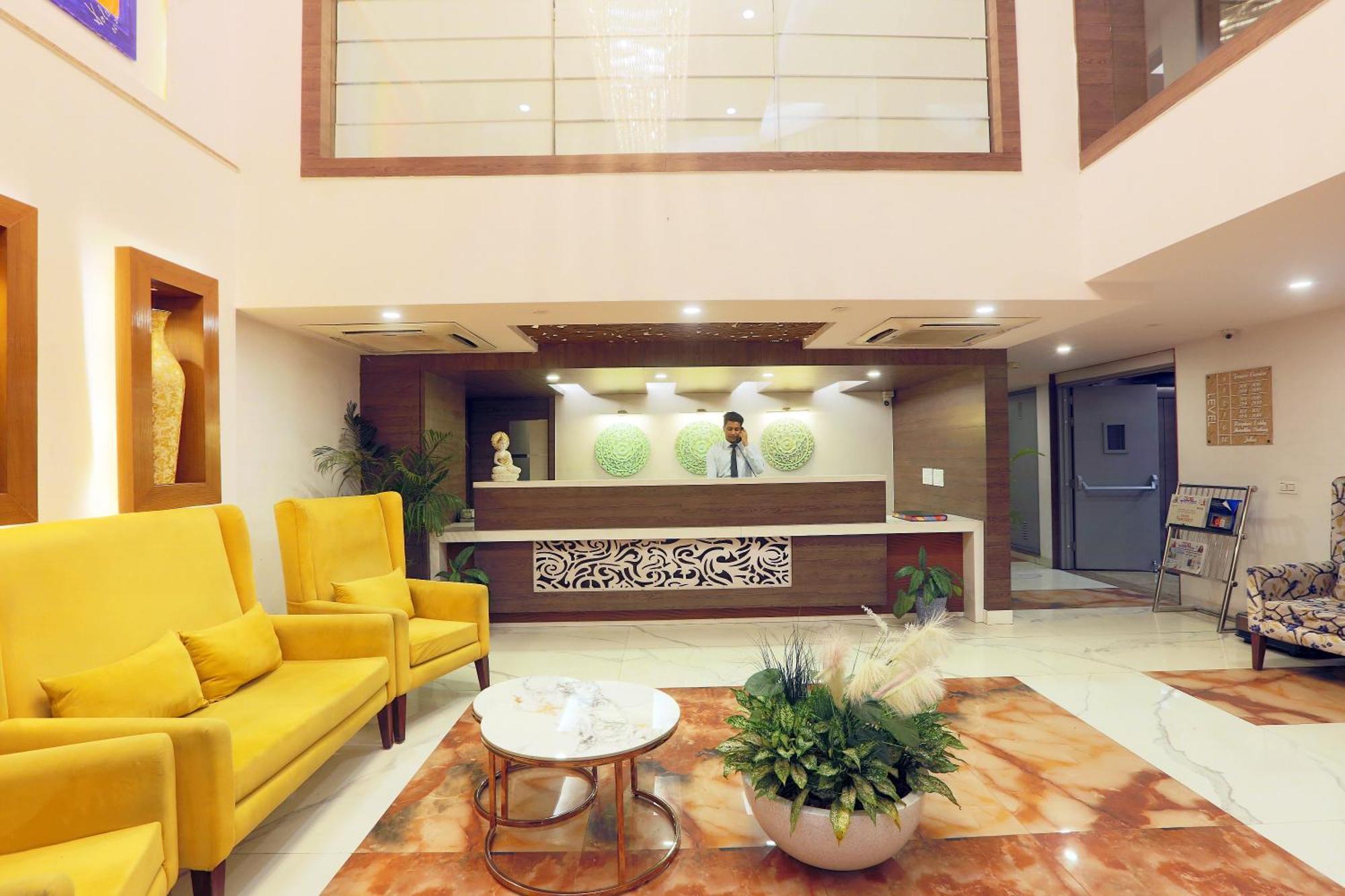 Hotel Oxmo Delhi Airport With Free Airport Transsfer Ню Делхи Екстериор снимка